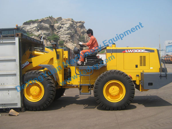 c鿴ԔϢ}3 ton Wheel Loader packing xΔ1672